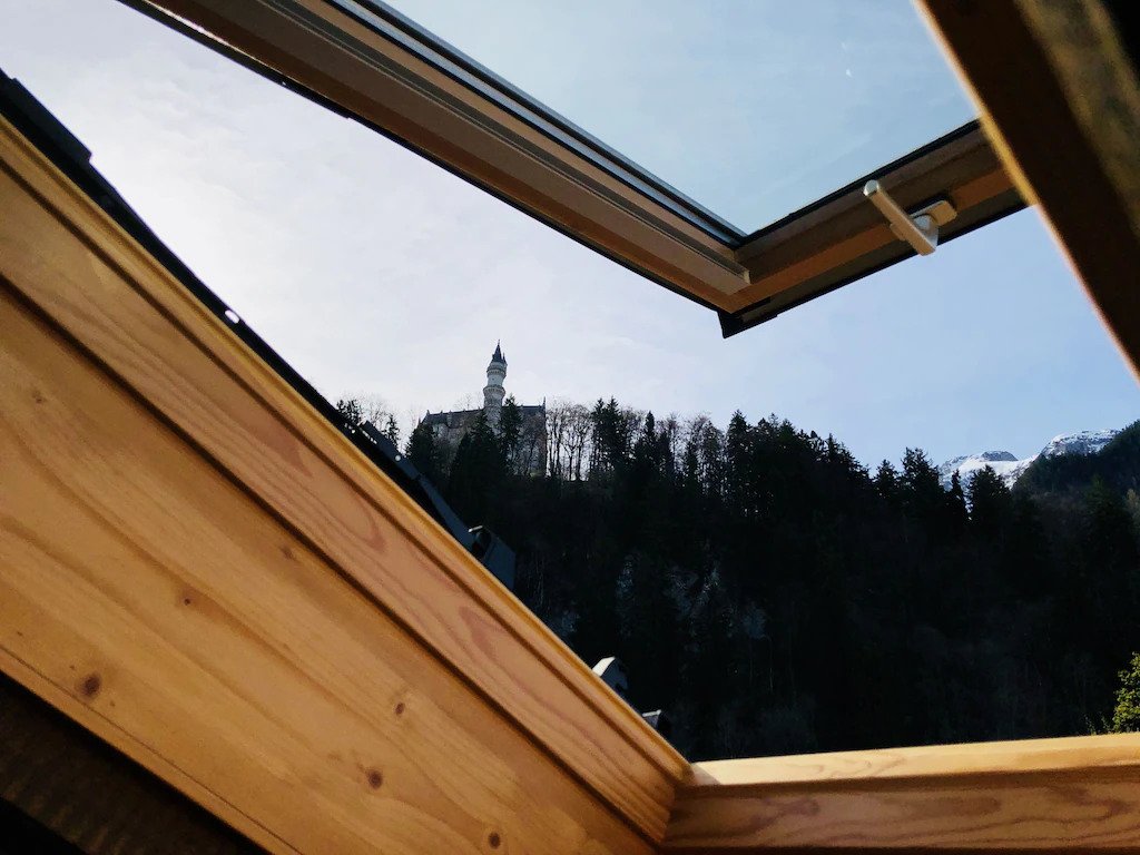 Schlossblick- Gemütliche Wohnung im Dachgeschoss Airbnb | Where to stay near Neuschwanstein Castle: 12 Best Hotels and Airbnbs in Hohenschwangau, Schwangau, and Füssen