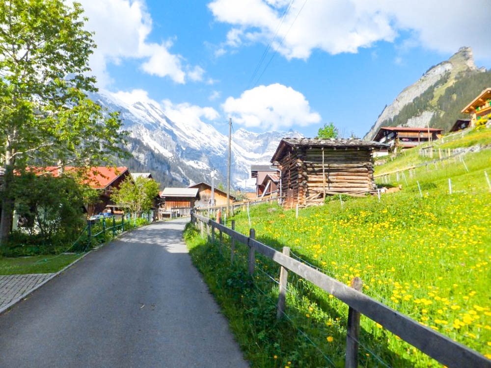 Gimmelwald town | Where to stay in Gimmelwald, Switzerland: Mountain Hostels and B&Bs | Best places to stay in Gimmelwald