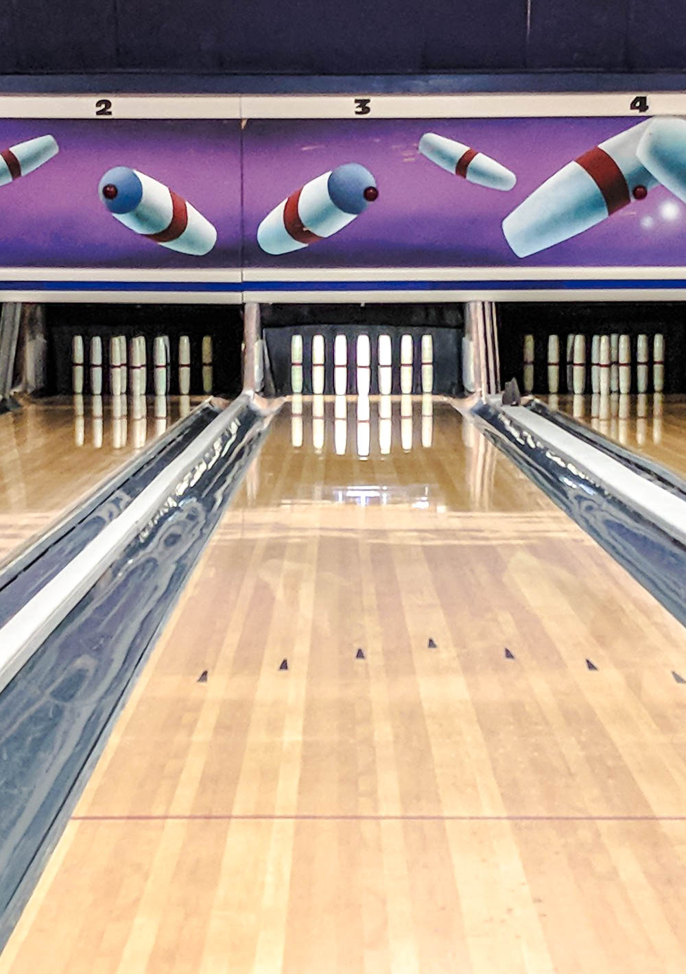 Boston bucket list and the best things to do in Boston: candlepin bowling