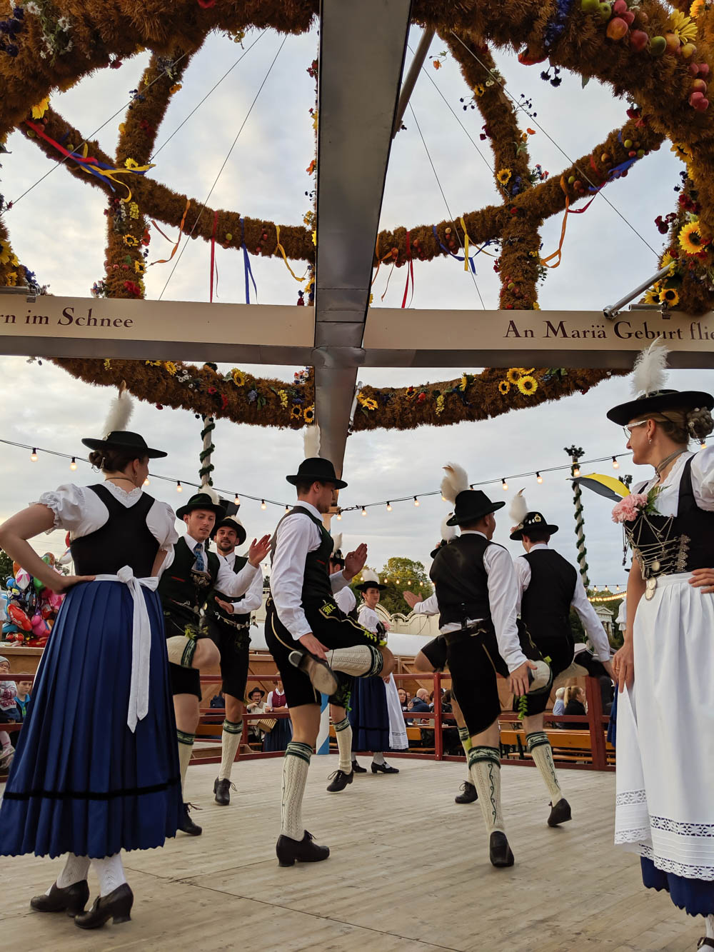 oktoberfest dancers slapping their feet