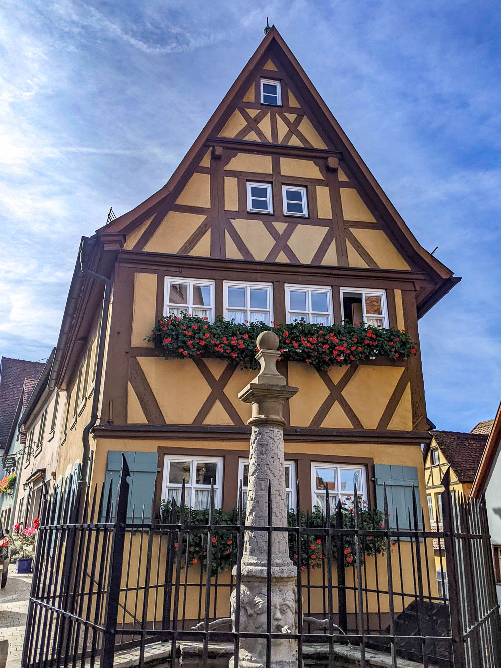 tourist rothenburg ob der tauber