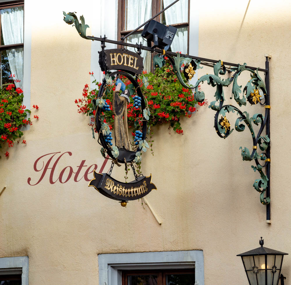 tourist rothenburg ob der tauber