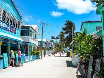 The Perfect Belize Itinerary: 7 Unforgettable Days, Jungle & Islands